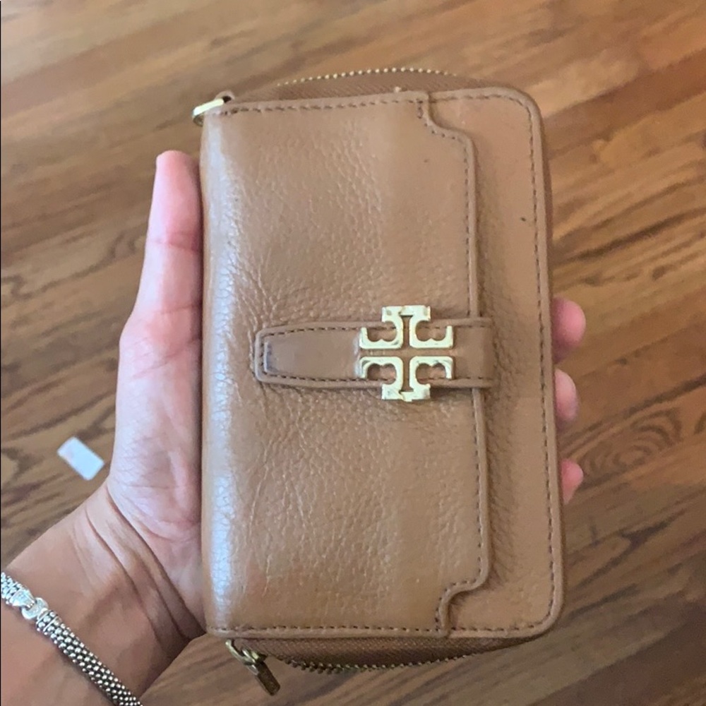 Tory Burch wristlet